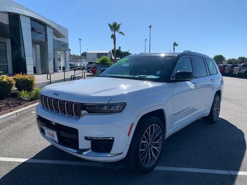 Used 2021 Jeep Grand Cherokee L Summit AWD/4WD image 3