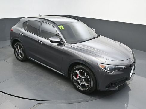 Used 2018 Alfa Romeo Stelvio Sport w/ Quick Order Package 22J Sport image 32