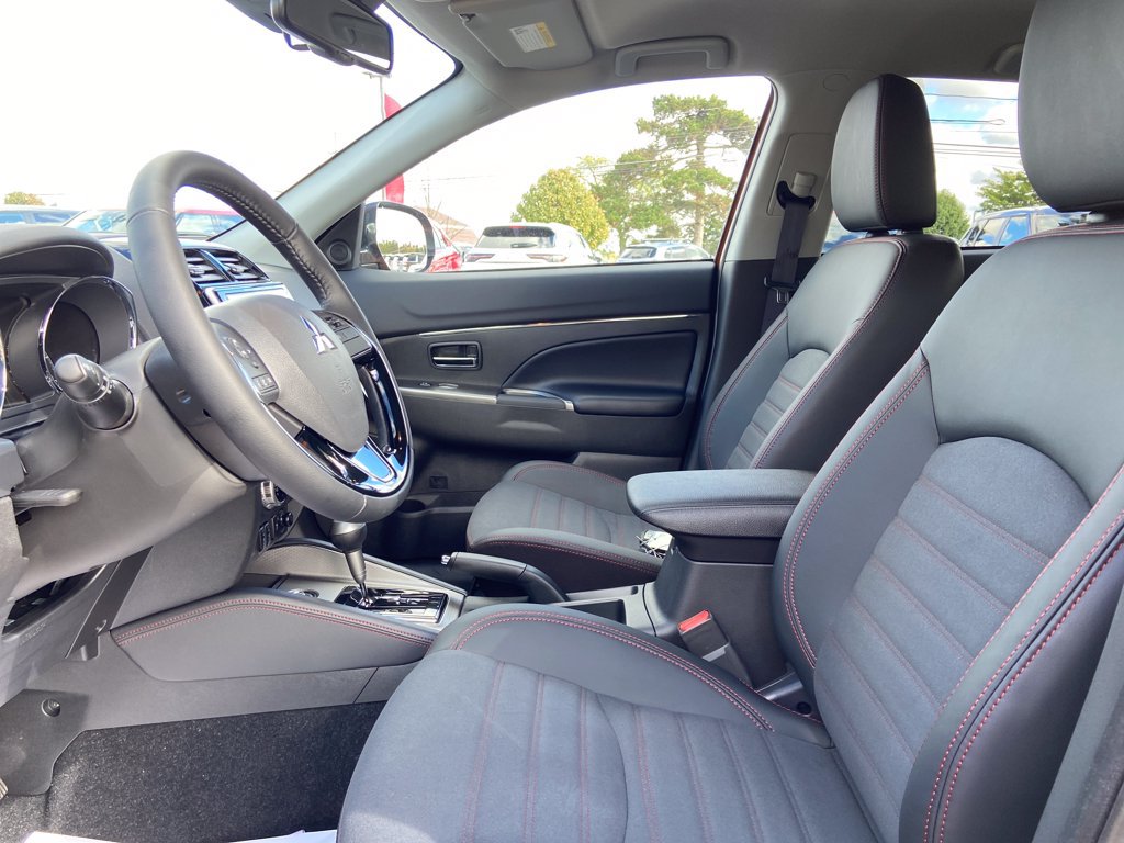 New 2026 Mitsubishi Outlander Sport SE AWD/4WD image 9