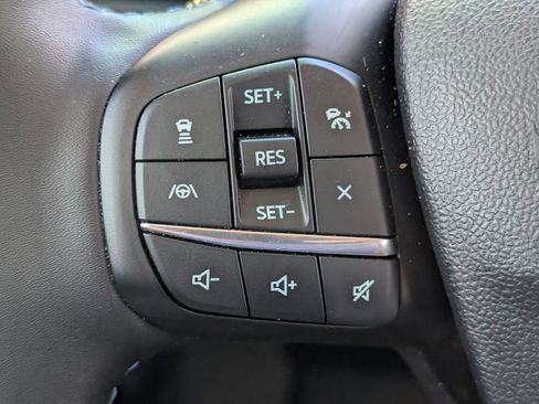Used 2025 Ford Maverick Lobo AWD/4WD image 13