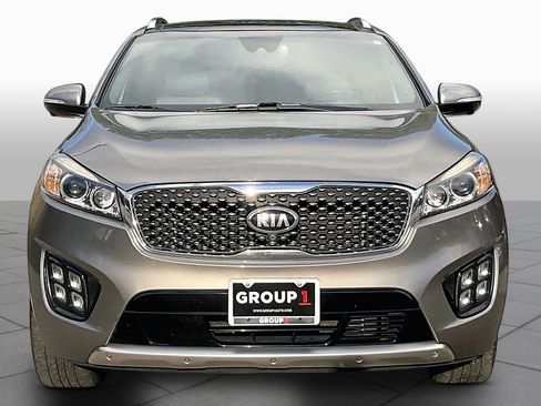 Used 2016 Kia Sorento SX w/ SXL Technology Package FWD image 4