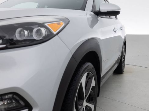 Used 2017 Hyundai Tucson Limited w/ Cargo Package AWD/4WD image 12