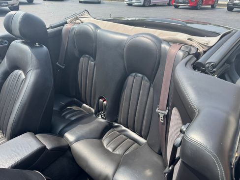 Used 2003 Jaguar XK8 Convertible image 14