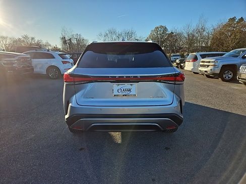 Used 2024 Lexus RX 350 FWD image 6