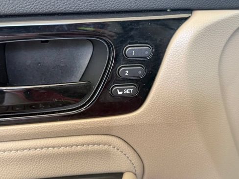Used 2023 Honda Odyssey Touring image 42
