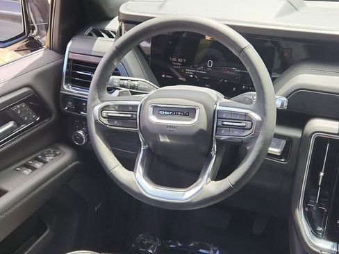 New 2026 GMC Yukon XL Denali w/ Sun & Power Step Package AWD/4WD image 17