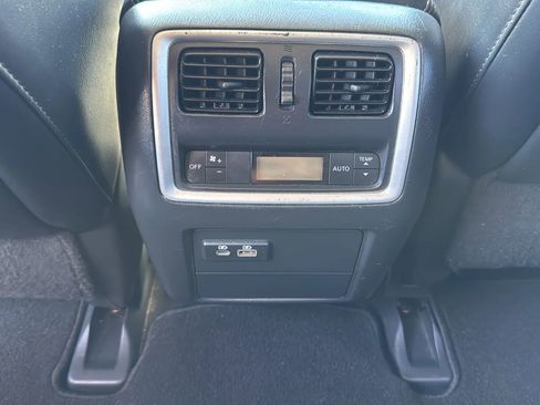 Used 2020 INFINITI QX60 Luxe w/ Essential Package image 30