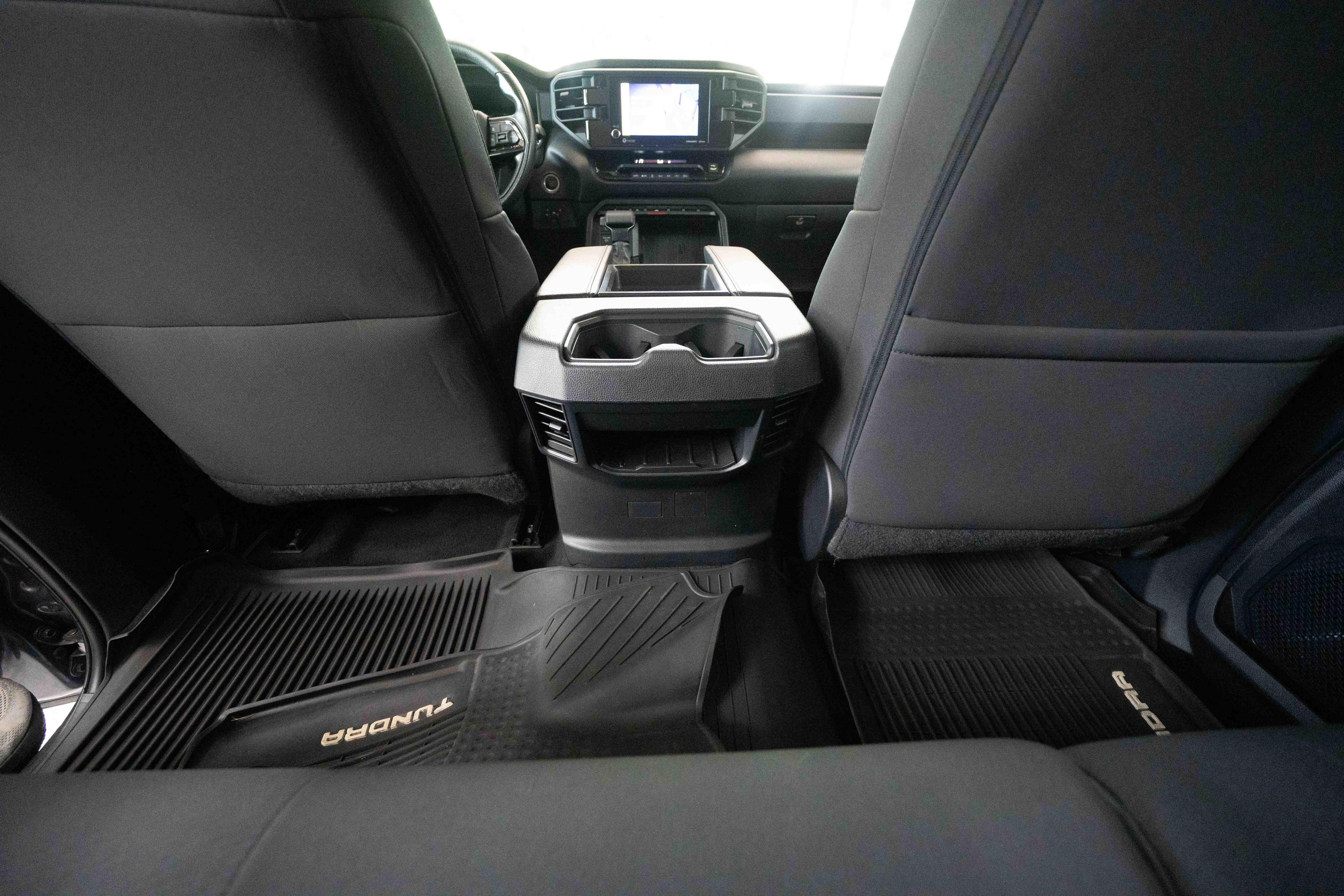 Used 2023 Toyota Tundra SR5 w/ SR5 Convenience Package AWD/4WD image 22