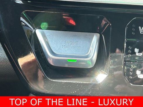 Used 2023 GMC Sierra 1500 Denali w/ Denali Reserve Package image 28