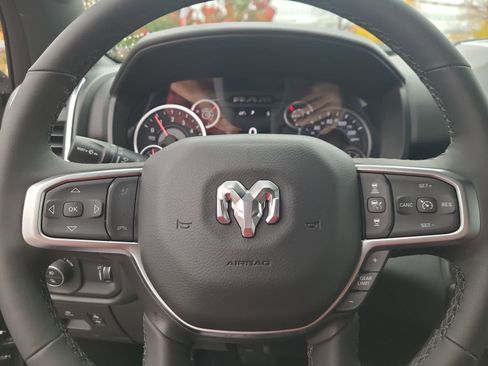 Used 2025 RAM 1500 Big Horn image 23