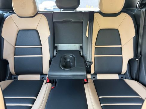 Certified 2025 Porsche Cayenne S image 24