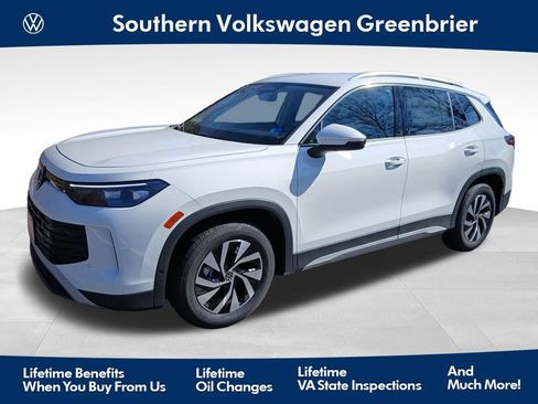 New 2026 Volkswagen Tiguan S FWD image 1
