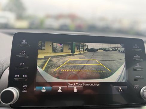 Used 2020 Honda Accord EX-L image 26