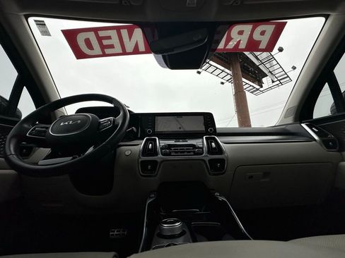 Used 2023 Kia Sorento SX Prestige w/ Panoramic Sunroof Package image 31