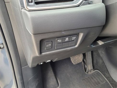 Used 2025 MAZDA CX-5 Carbon Edition image 17