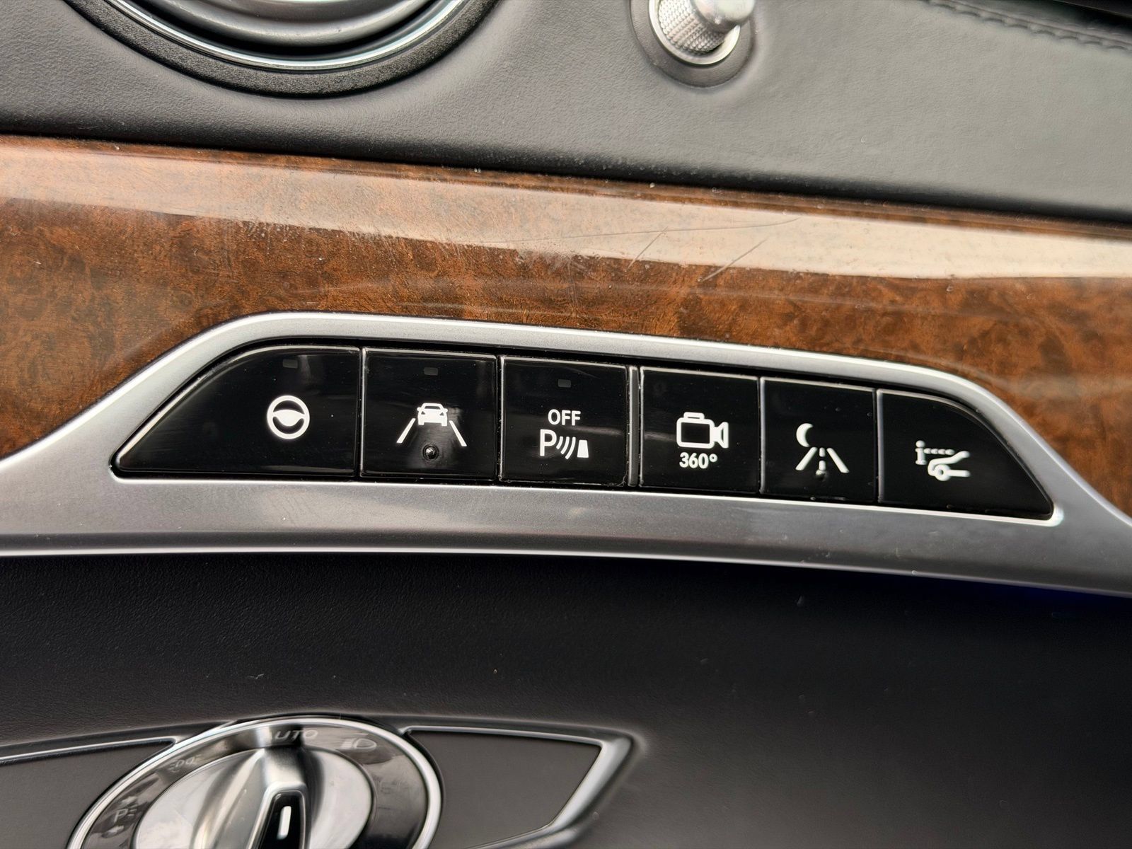 Used 2016 Mercedes-Benz Maybach S 600 image 16