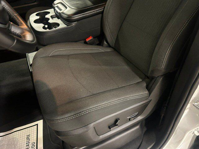 Used 2024 RAM 2500 Big Horn w/ Night Edition AWD/4WD image 42