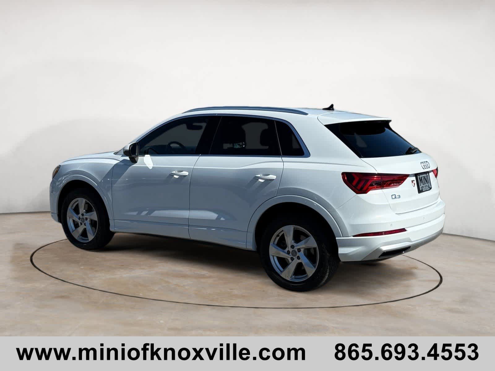 Used 2020 Audi Q3 2.0T Premium w/ Convenience Package AWD/4WD image 5