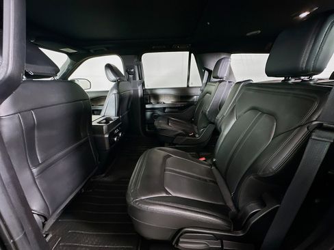Used 2021 Ford Expedition Limited RWD image 29