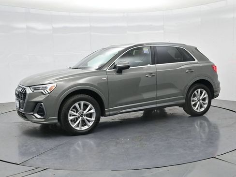 Used 2025 Audi Q3 2.0T Premium AWD/4WD image 10