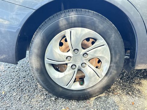 Used 2014 Honda Civic LX image 5