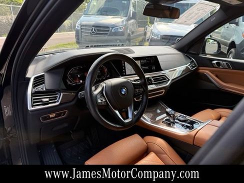Used 2023 BMW X5 xDrive40i AWD/4WD image 11