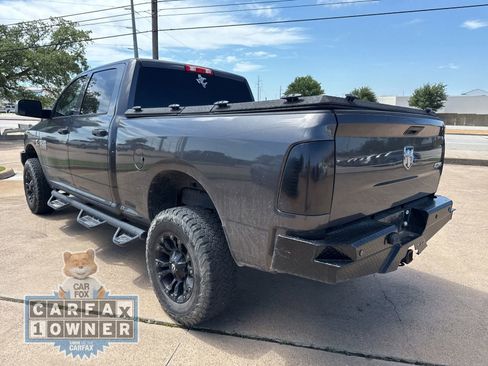 Used 2018 RAM 2500 Tradesman w/ Chrome Appearance Group AWD/4WD image 5