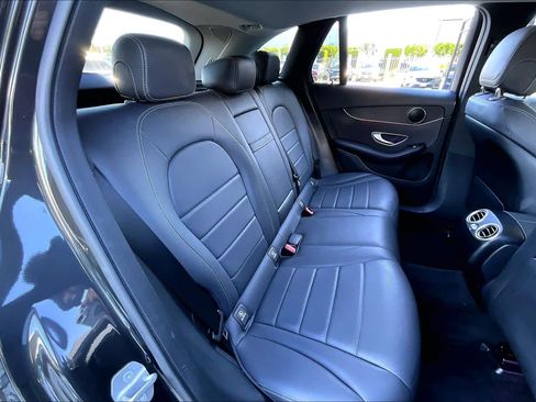 Used 2021 Mercedes-Benz GLC 300 image 18