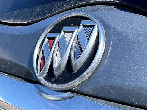 Used 2021 Buick Enclave Essence w/ Sound and Sites Package image 30