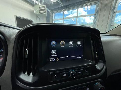 Used 2019 Chevrolet Colorado W/T RWD image 18