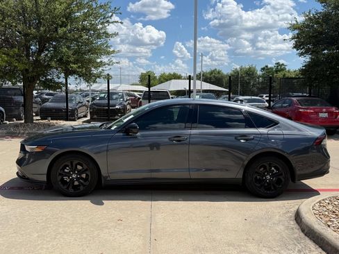 Used 2025 Honda Accord SE image 2
