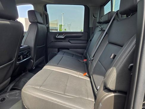 Used 2024 GMC Sierra 2500 SLT w/ Texas SLT Premium Package AWD/4WD image 18