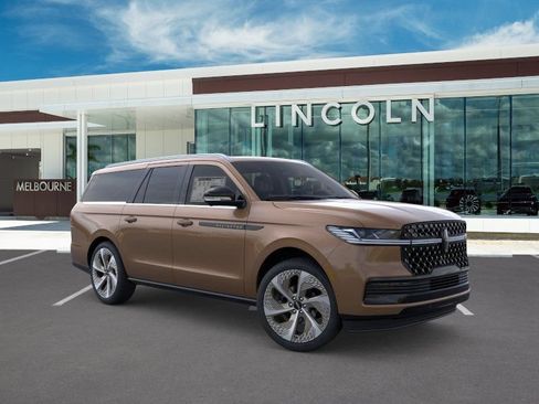 New 2026 Lincoln Navigator L Black Label AWD/4WD image 7