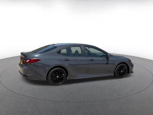 Used 2026 Toyota Camry SE FWD image 15