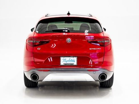 Used 2023 Alfa Romeo Stelvio Ti AWD/4WD image 28
