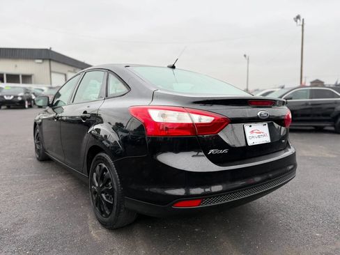 Used 2012 Ford Focus SE FWD image 8