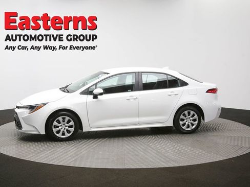 Used 2024 Toyota Corolla LE image 56