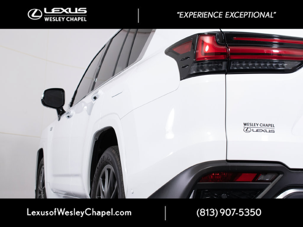 Certified 2026 Lexus LX 700h F Sport AWD/4WD image 6