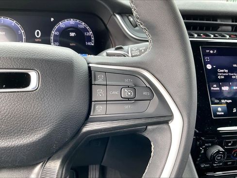 Used 2024 Jeep Grand Cherokee Altitude image 20