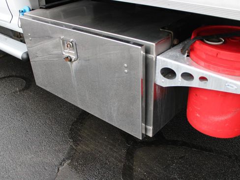 Used 2012 RAM 5500 SLT image 13