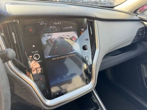 Used 2022 Subaru Outback Premium image 25