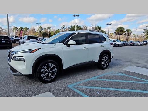 Used 2023 Nissan Rogue SV w/ SV Premium B Package image 23