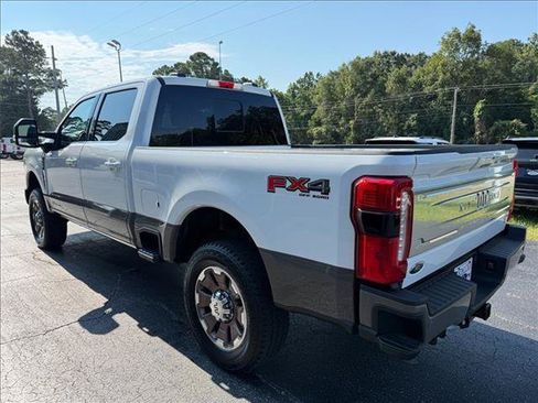 Used 2026 Ford F250 King Ranch w/ FX4 Off-Road Package AWD/4WD image 19