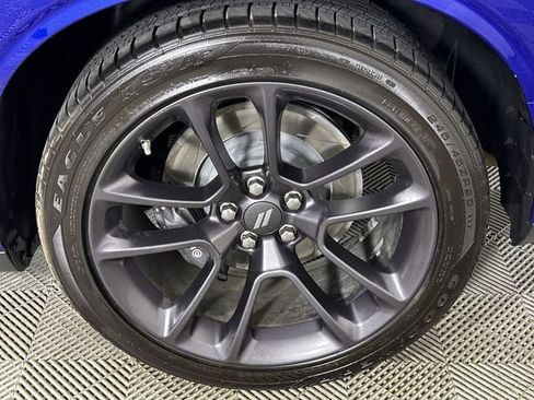 Used 2020 Dodge Challenger R/T Scat Pack w/ Shaker Package RWD image 34
