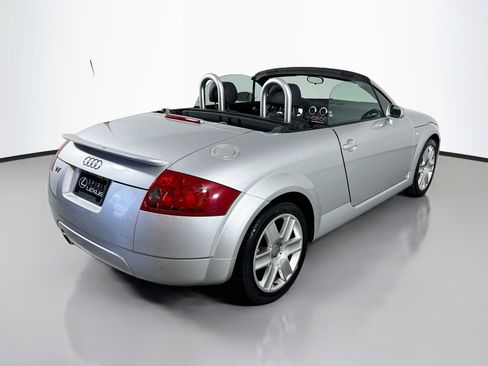 Used 2005 Audi TT 1.8T FWD image 7
