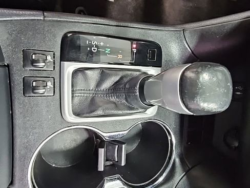 Used 2015 Toyota Highlander XLE image 23