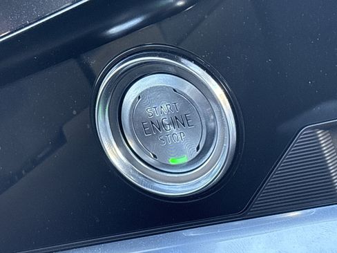 Used 2021 Chevrolet Corvette Stingray Preferred Cpe w/ 2LT image 34