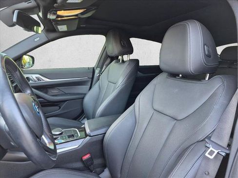 Used 2023 BMW i4 eDrive35 w/ Premium Package RWD image 10