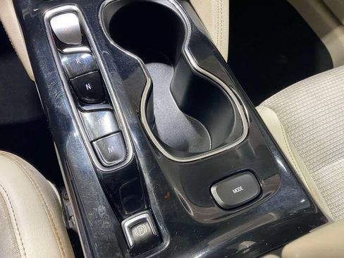 Used 2022 Buick Envision Preferred FWD image 32
