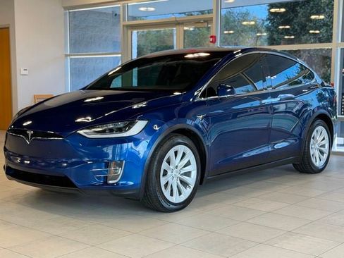 Used 2020 Tesla Model X Long Range AWD/4WD image 5